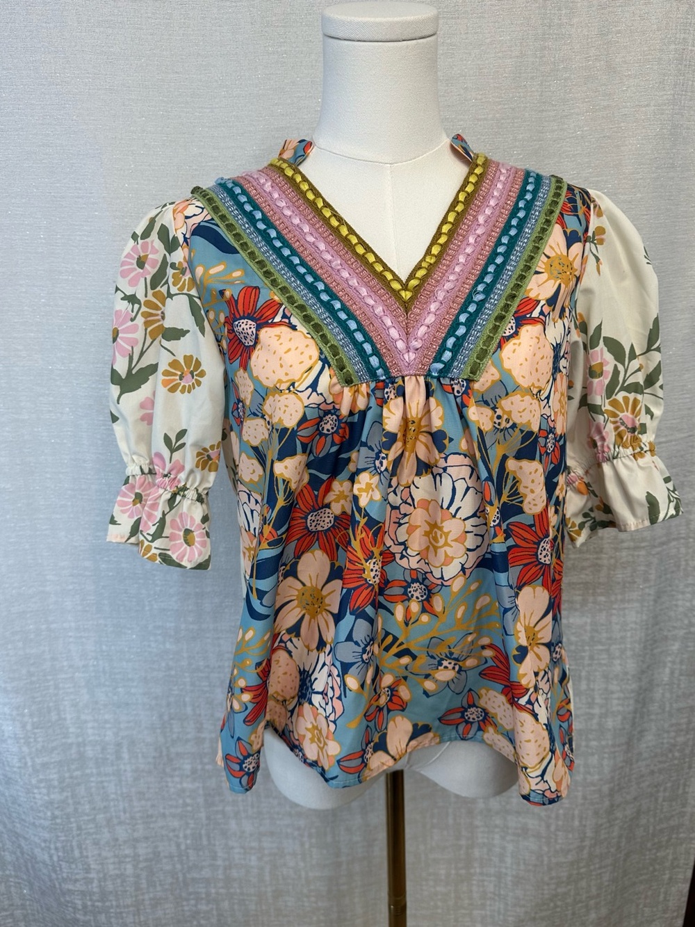 Bl^nk Boho, Floral Embroidered V‑Neck Women's Blouse in Blue and Cream